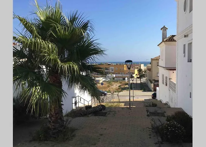Vivienda Adosada A 150M De La Playa + Patio + Wifi
