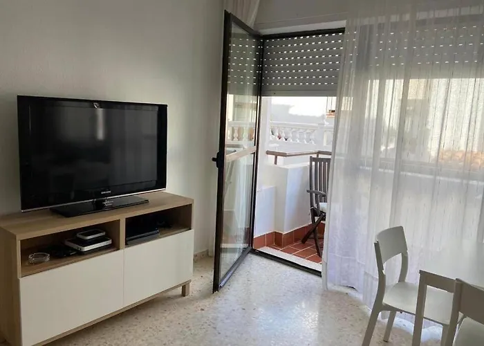 Vivienda Adosada A 150M De La Playa + Patio + Wifi
